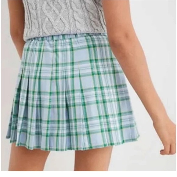 NWT Aerie Clueless Preppy Academia plaid y2k skirt in size Medium - Picture 3 of 8